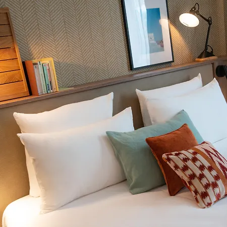Novotel Airport Hotell