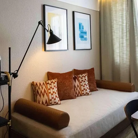 Hotell Novotel Airport 4*