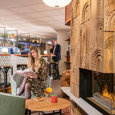 Novotel Airport Hotell